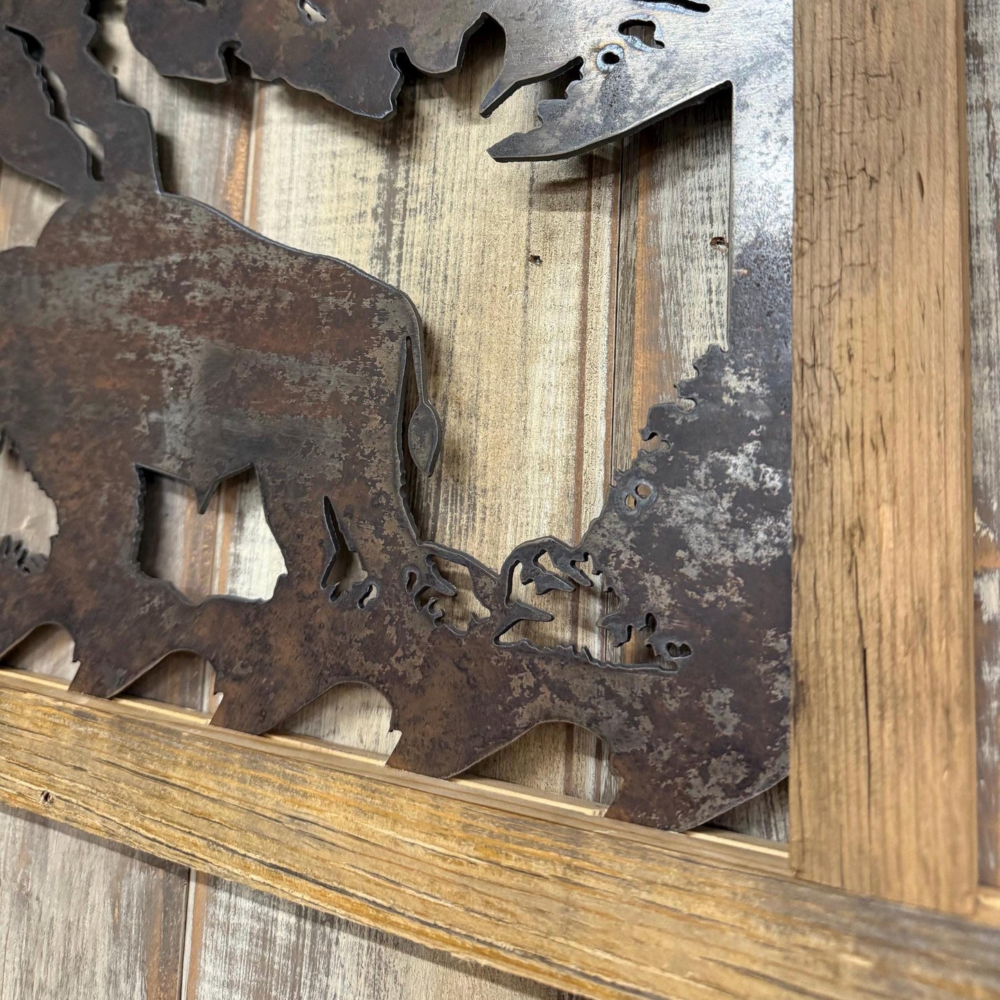 Buffalo Scene Saw Blade Art: Rustic Lodge Cabin Decor