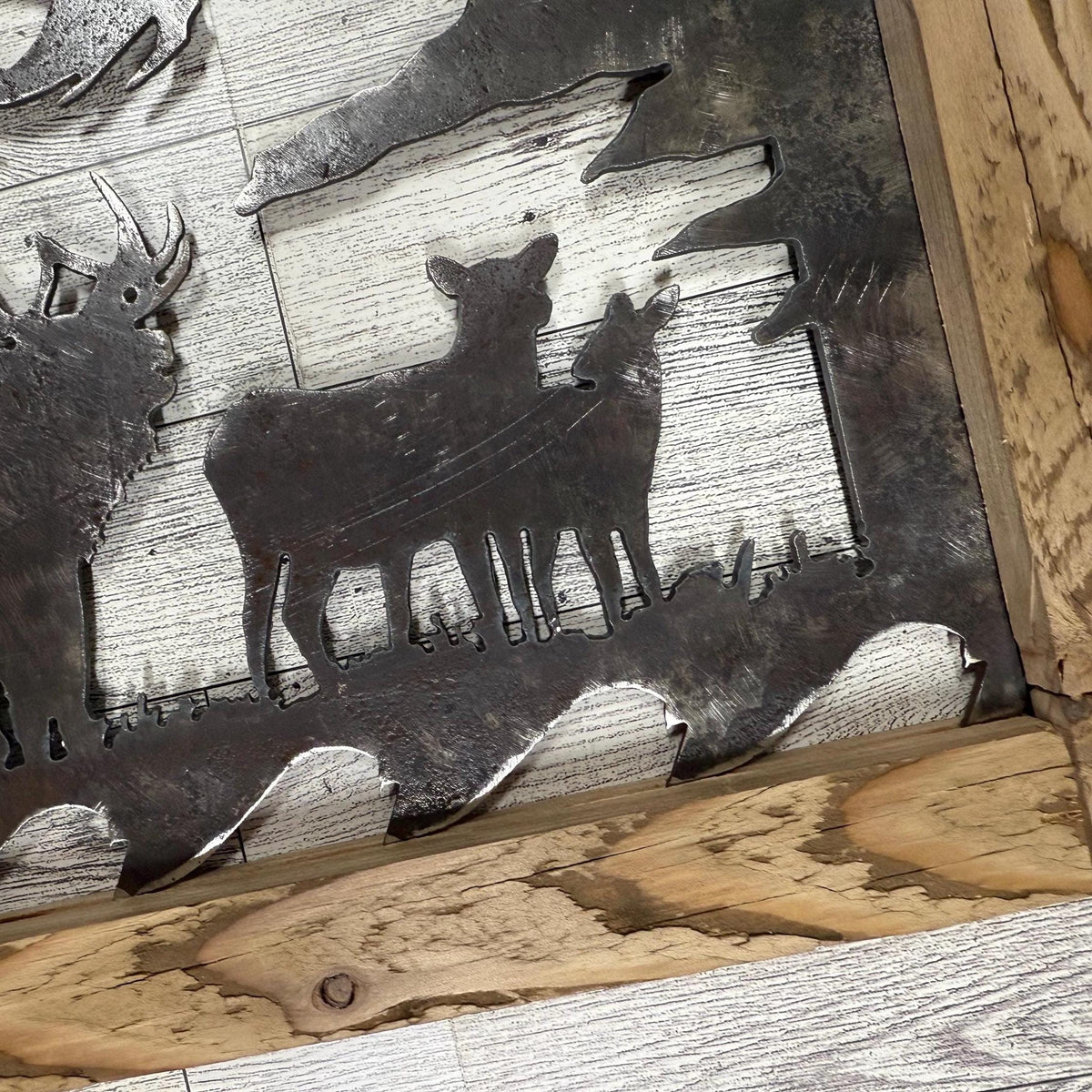 Elk & Mountain Scene Saw Blade Art: Rustic Lodge Cabin Decor