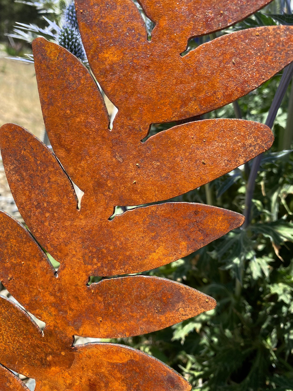 Large Rusty Metal Fern Garden Stakes: Natural Rust Finish