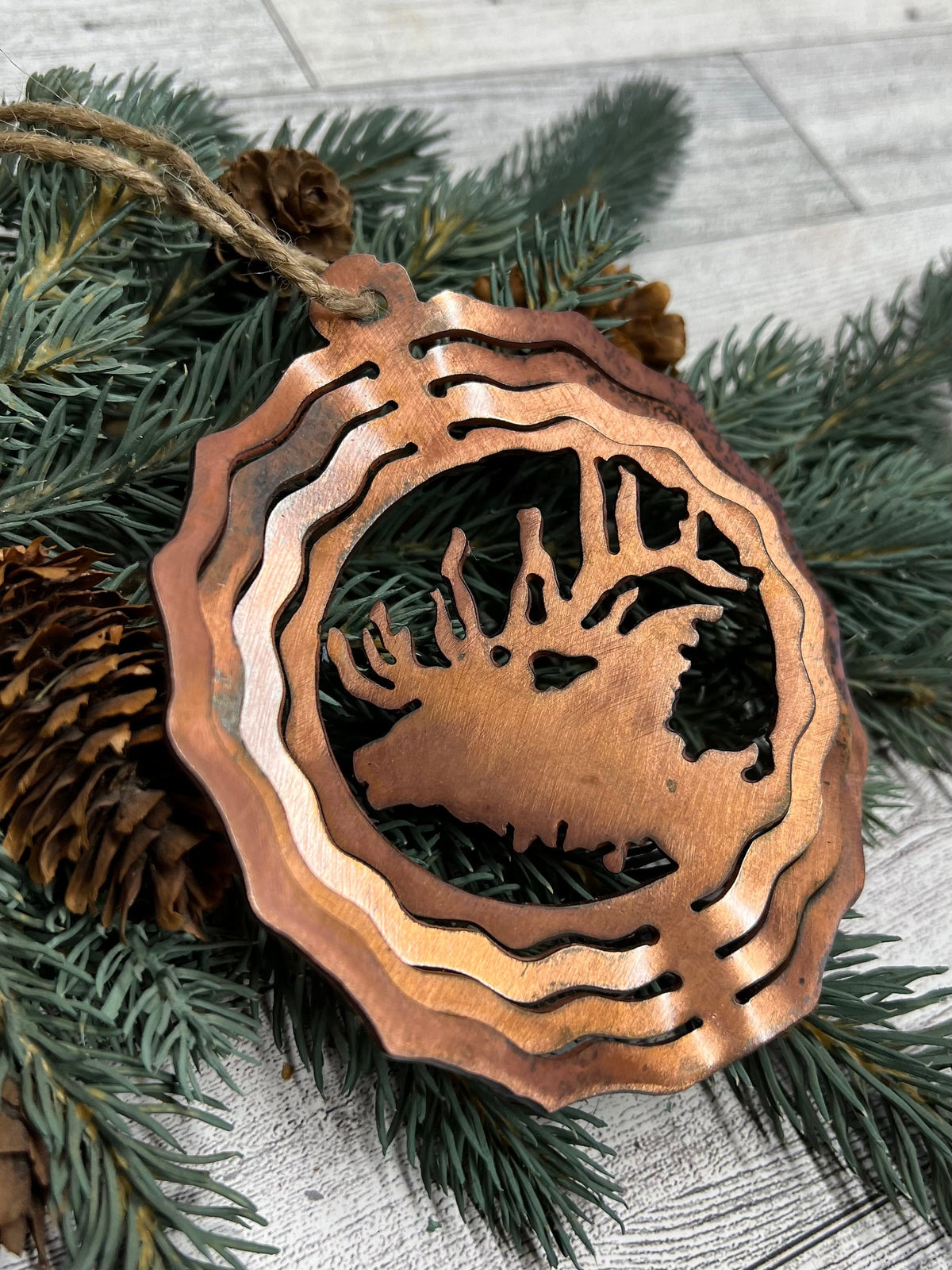 Rustic Copper Patina Metal Elk Ornament: 3-D Cabin Decor