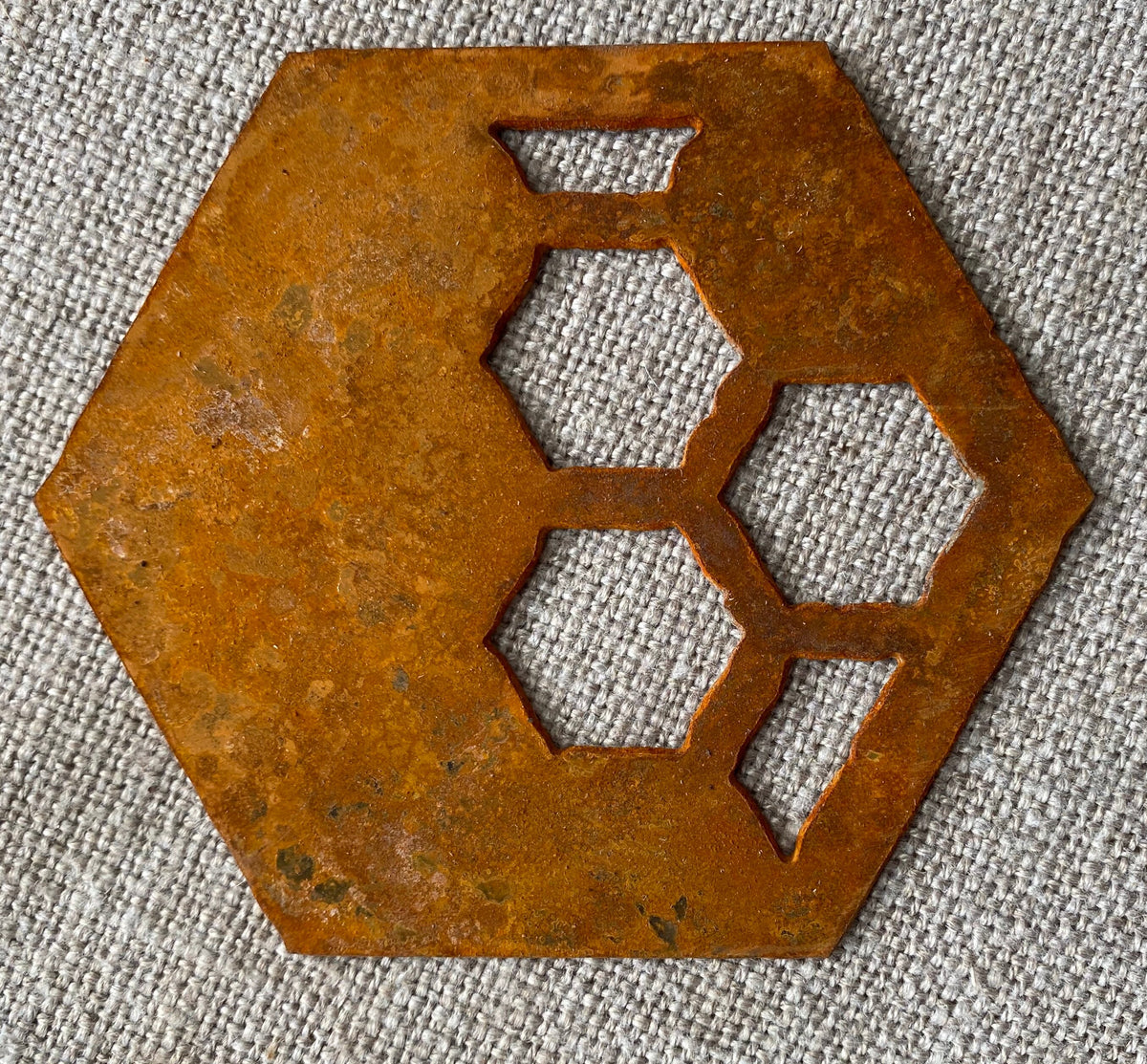 Metal Bee and Honeycomb Garden Decor: Steel Art
