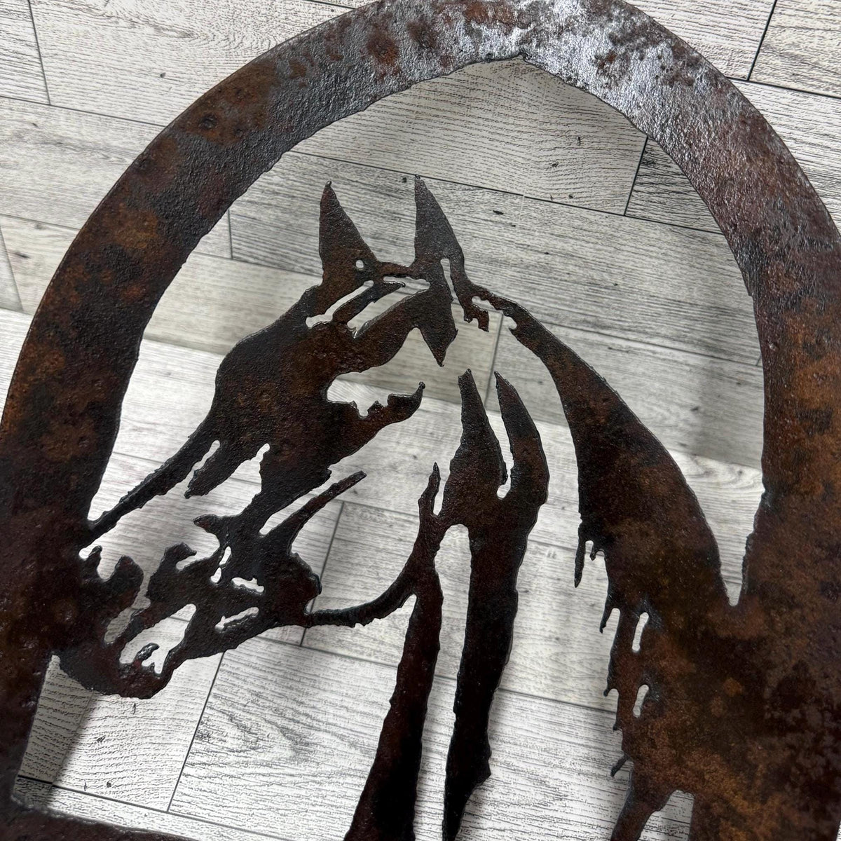 Rusty Shovel Horse Garden Art: Repurposed Metal Decor