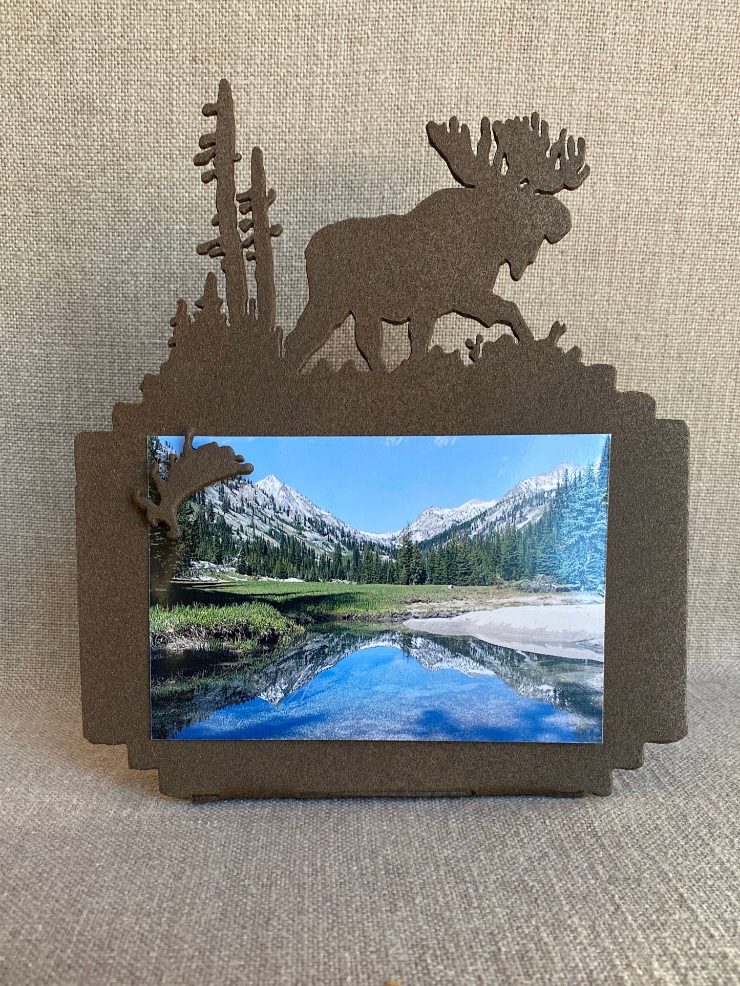 Metal Moose Picture Frame: Textured Brown Photo Holder (5x7 Photo)