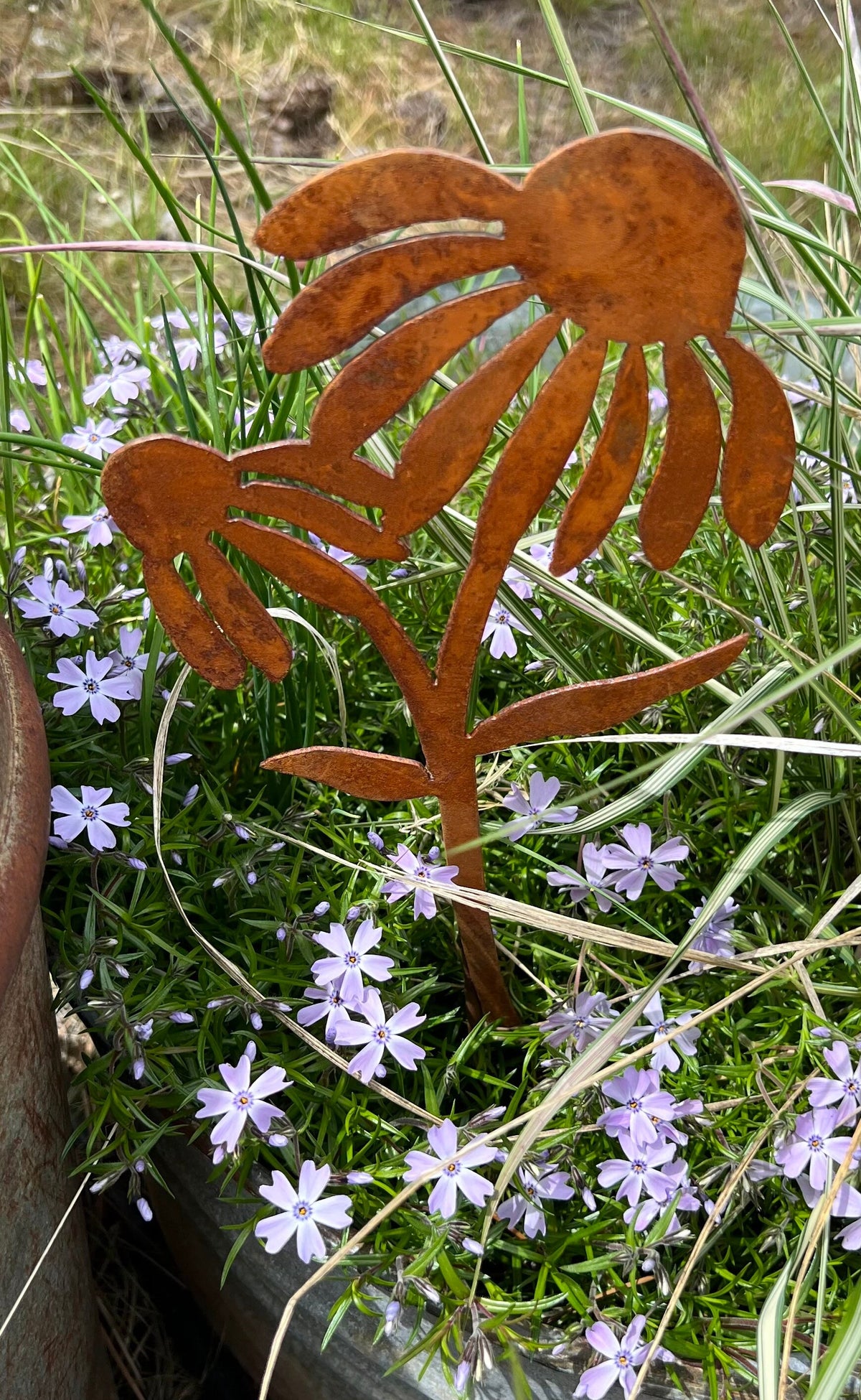 Rusty Metal Coneflower Garden Stake: Natural Rust Finish