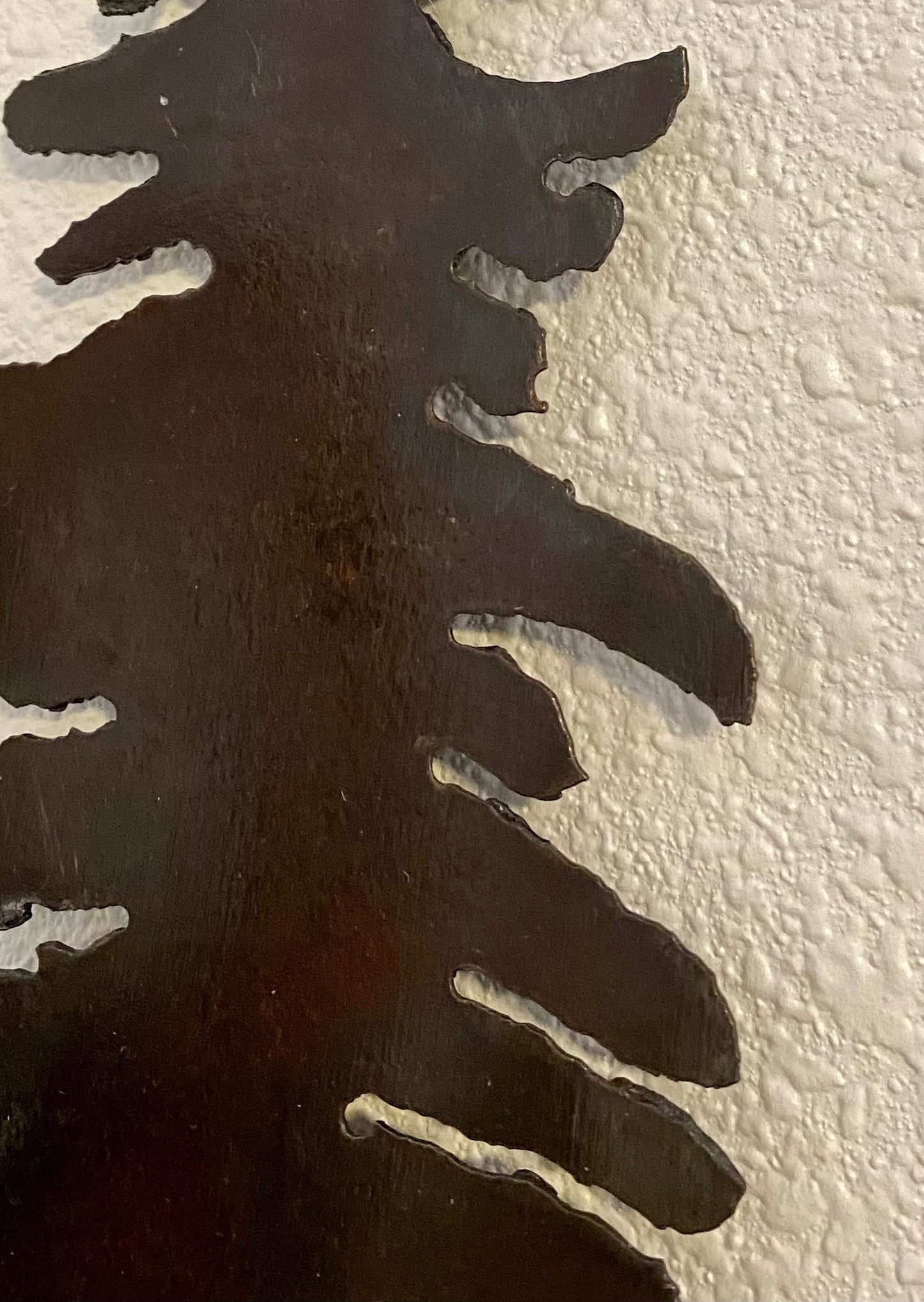 Rusty Saw Blade Tree Art: Repurposed Hand Saw Decor