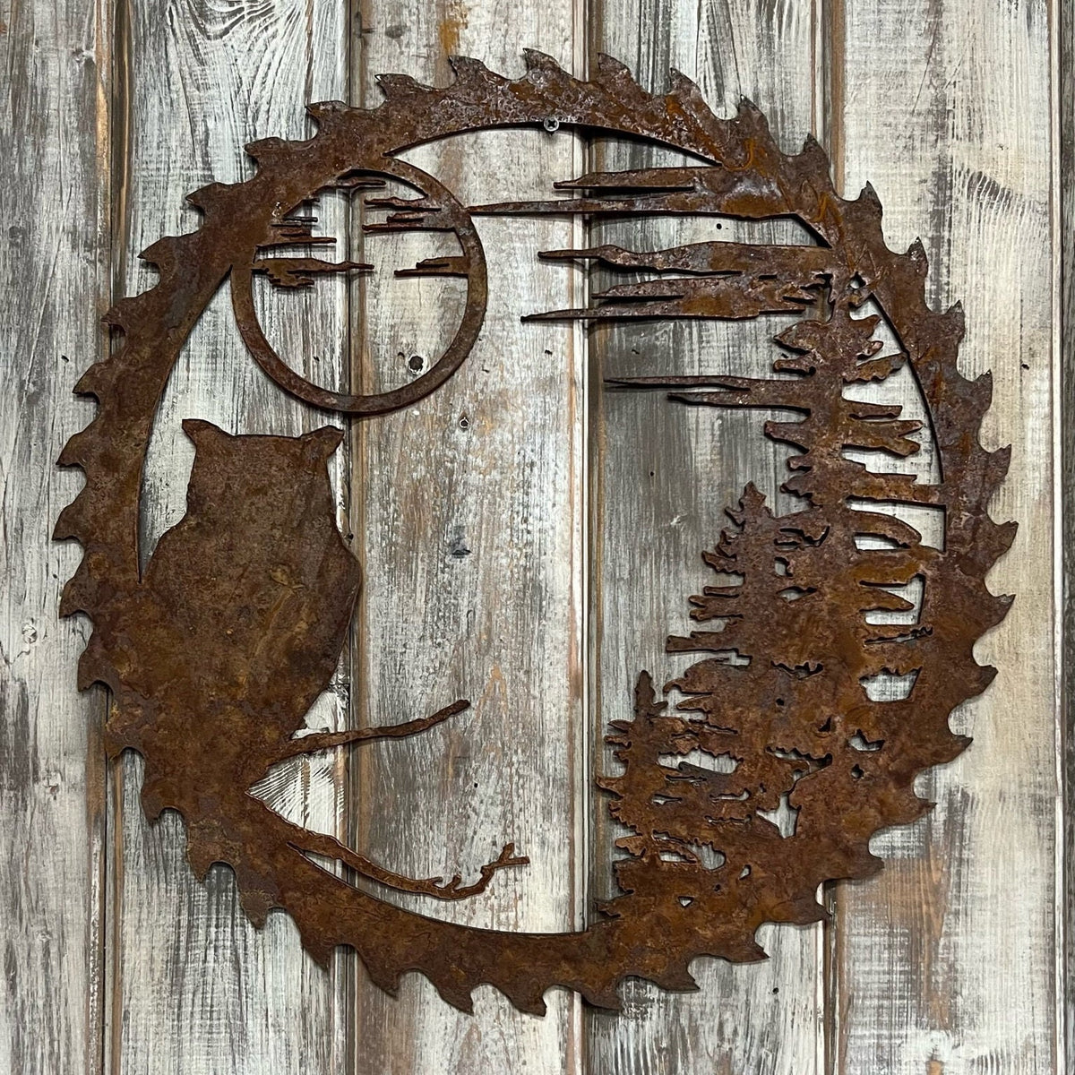 Reclaimed Saw Blade Art: Rustic Cabin Decor Welcome Sign