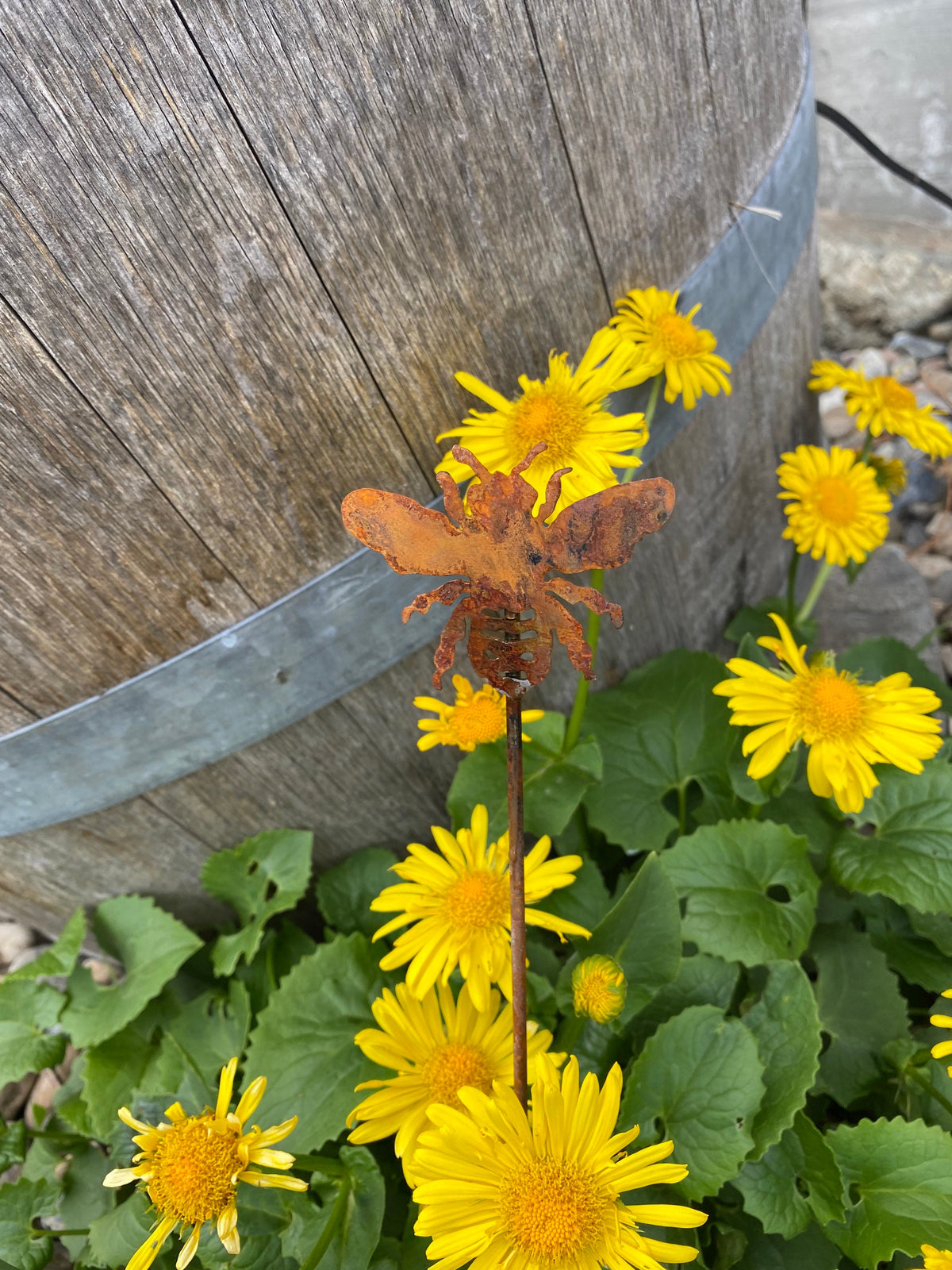 Metal Bee Garden Stake, Bee Lover Gift, Flower Bed Decor