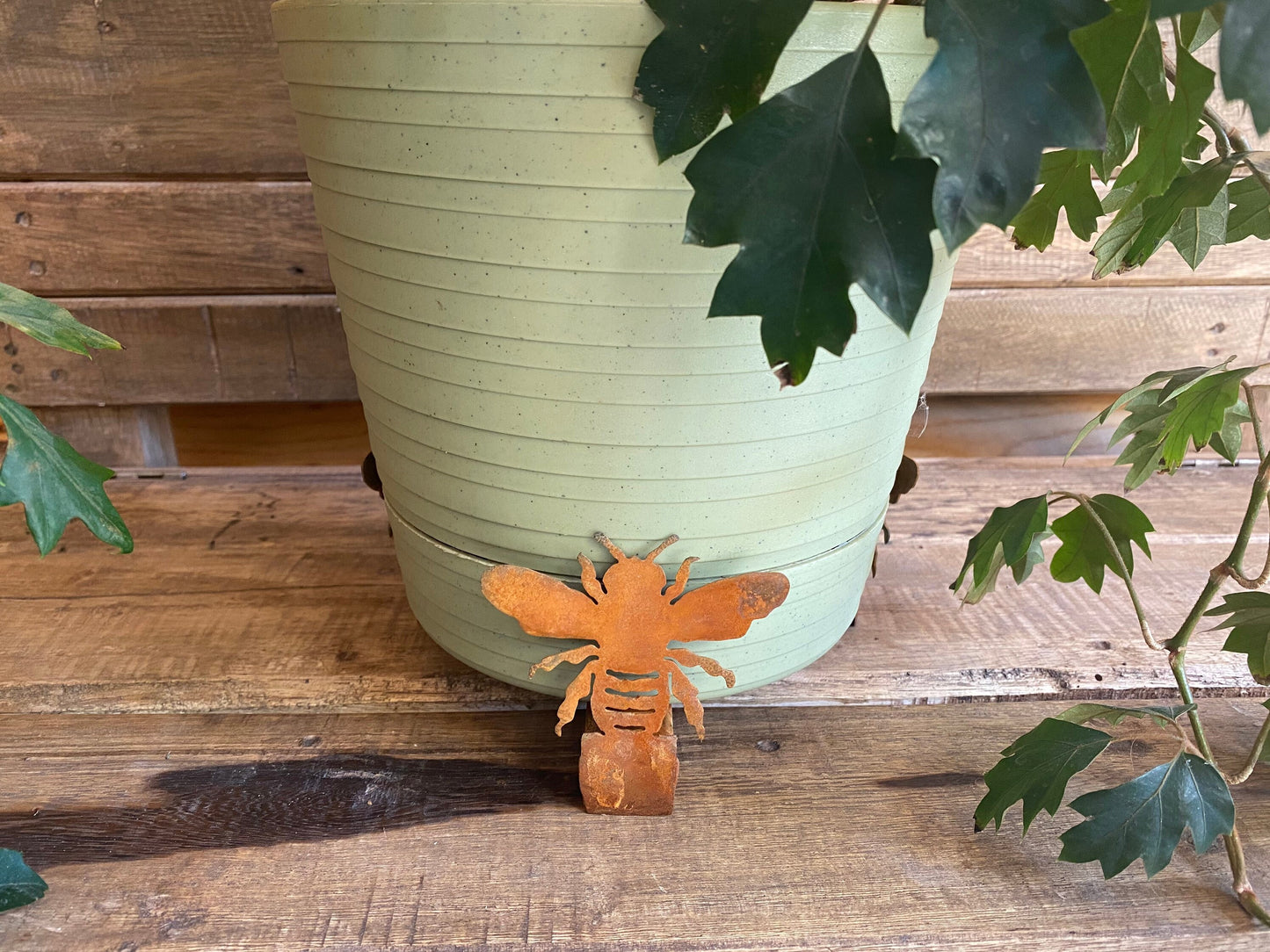 Flowerpot Feet, Metal Art, Garden Decor, Planter Feet, Flower Planter, Bees, Honeybees, Bumblebees, The Bees Knees, Ladybugs
