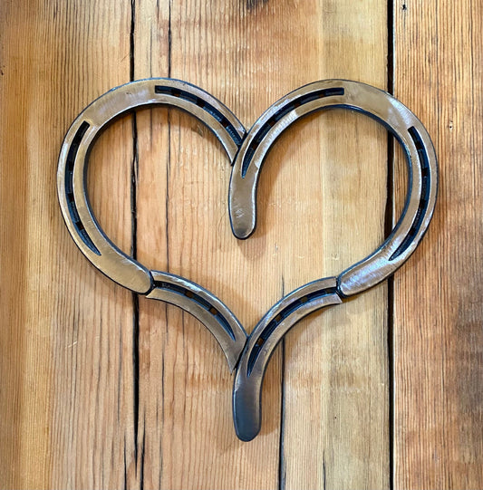 Rustic Horseshoe Heart: Polished Metal Western Wall Decor