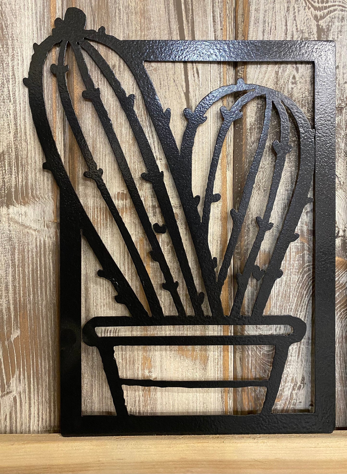 Metal Cactus Wall Art: Southwest Succulent Decor