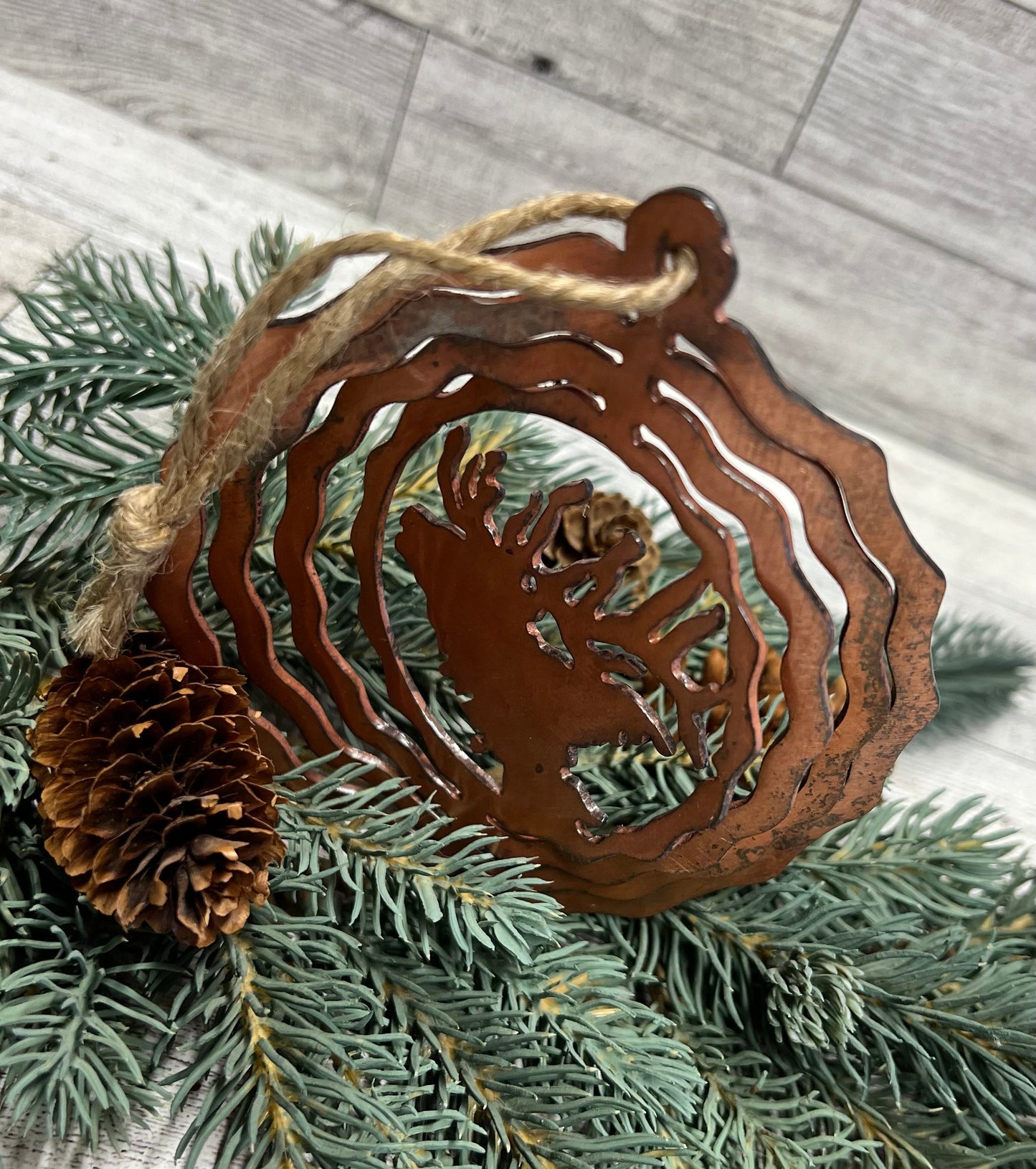 Rustic Copper Patina Metal Elk Ornament: 3-D Cabin Decor