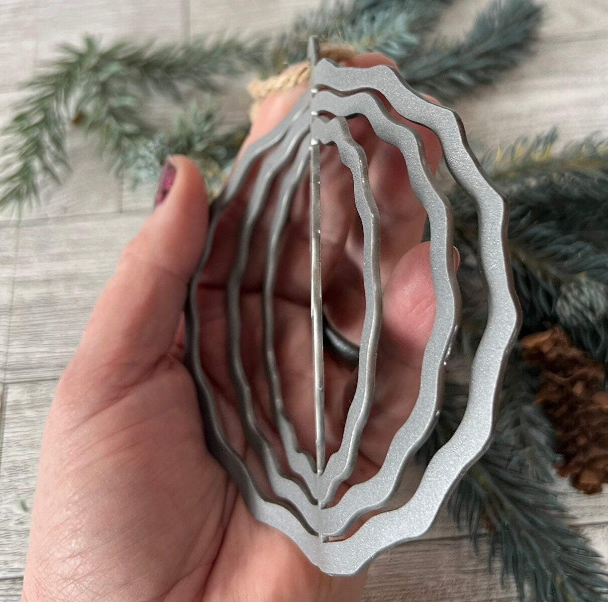 Metal 3-D Paw Print Ornament: Rustic Cabin Decor