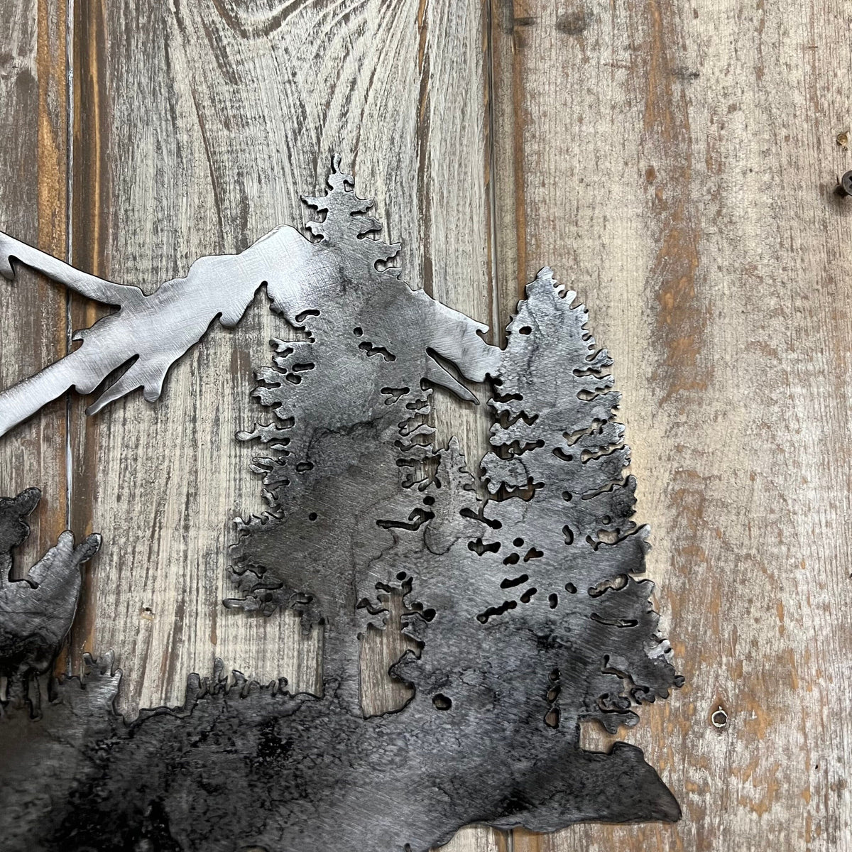 Metal Elk Mountain Scene: Cabin Lodge Wall Art