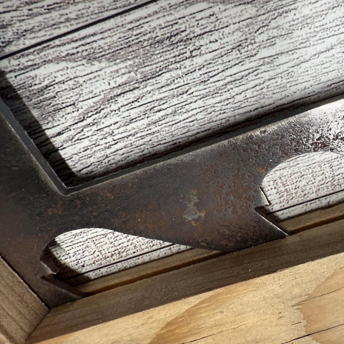Elk & Mountain Scene Saw Blade Art: Rustic Lodge Cabin Decor