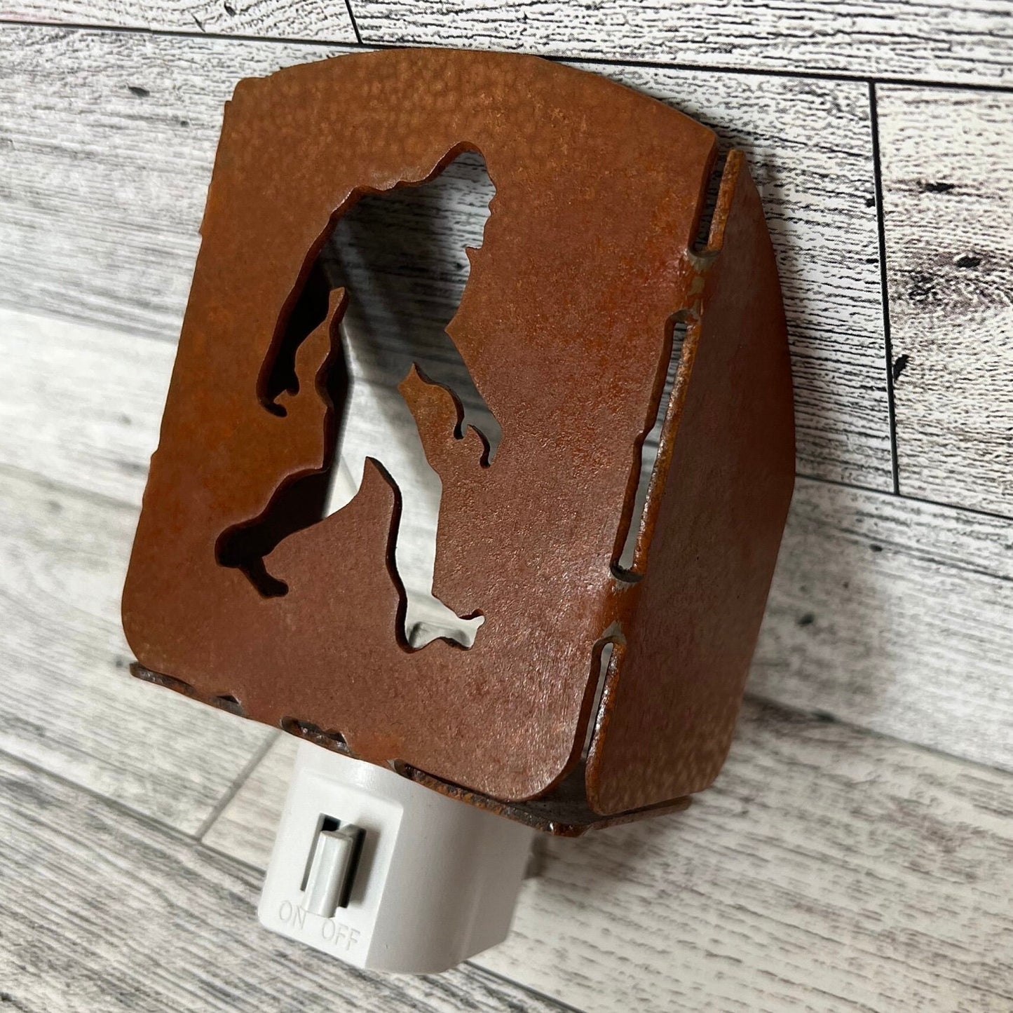 Metal Bigfoot Nightlight: Rustic Cabin Lodge Decor