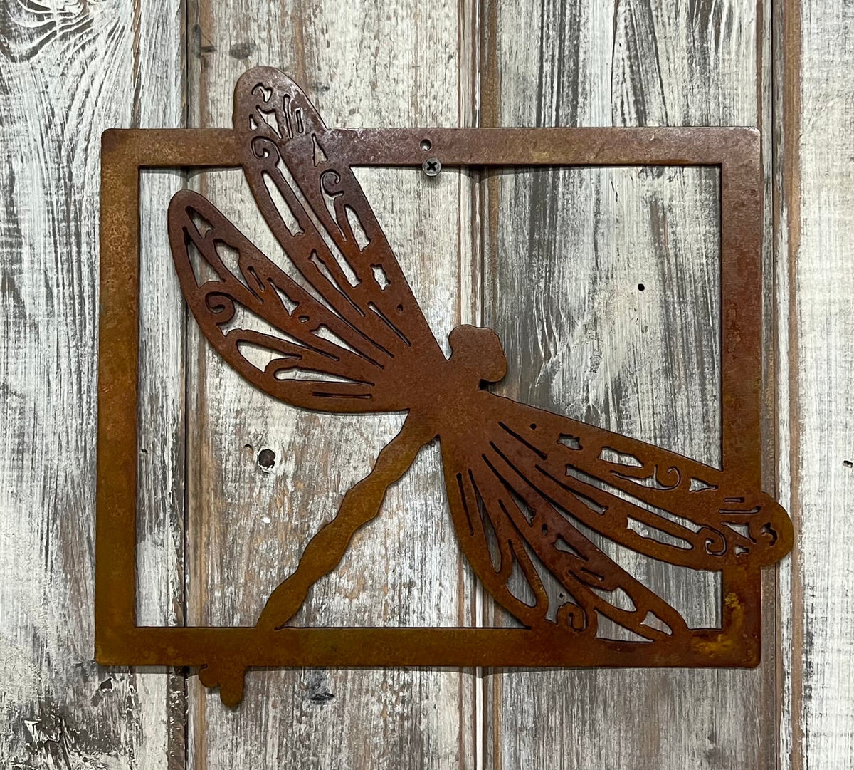 Metal Dragonfly Art: Garden Decor, Black or Rusty Finish