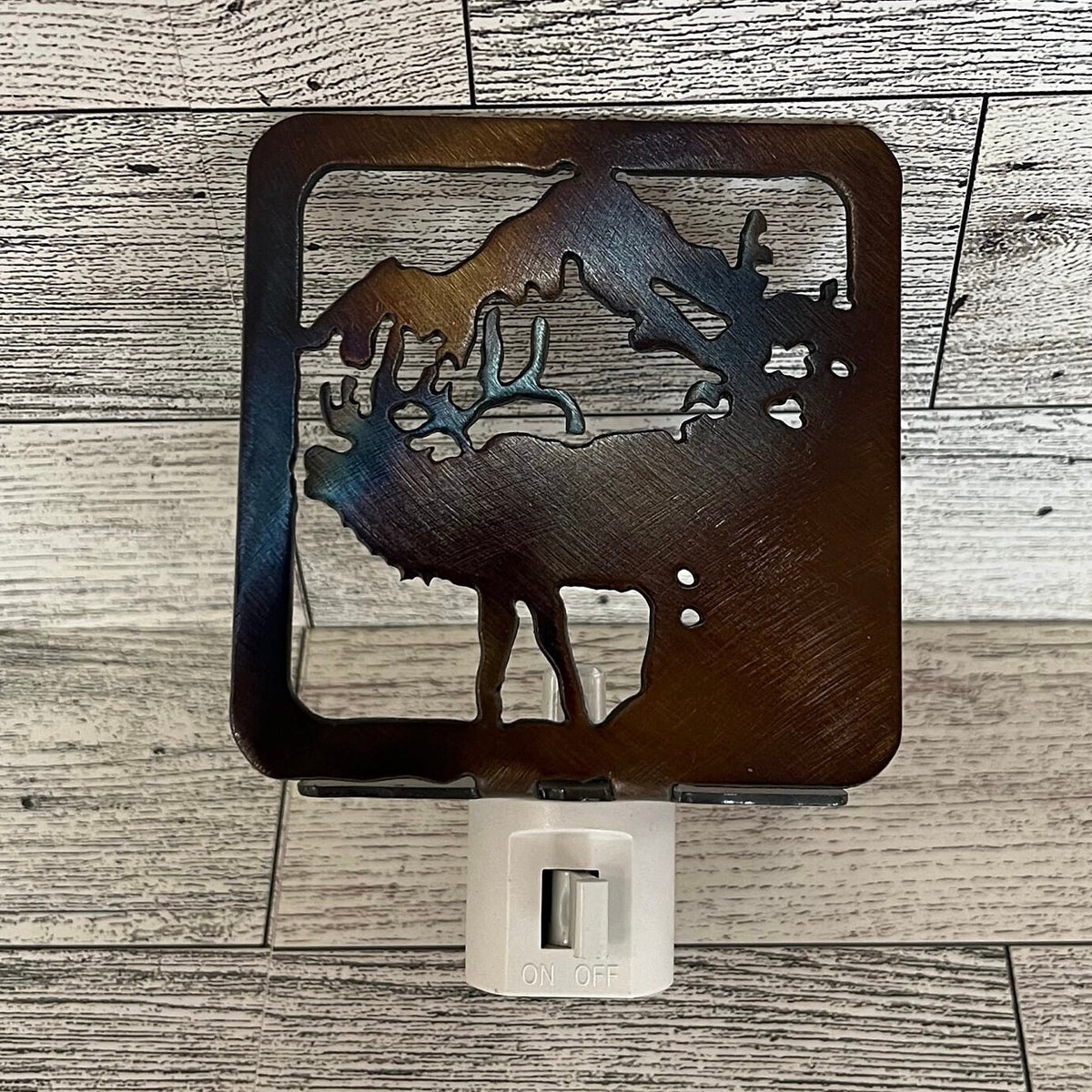 Metal Wildlife Nightlight: Heat-Treated Steel Cabin Decor