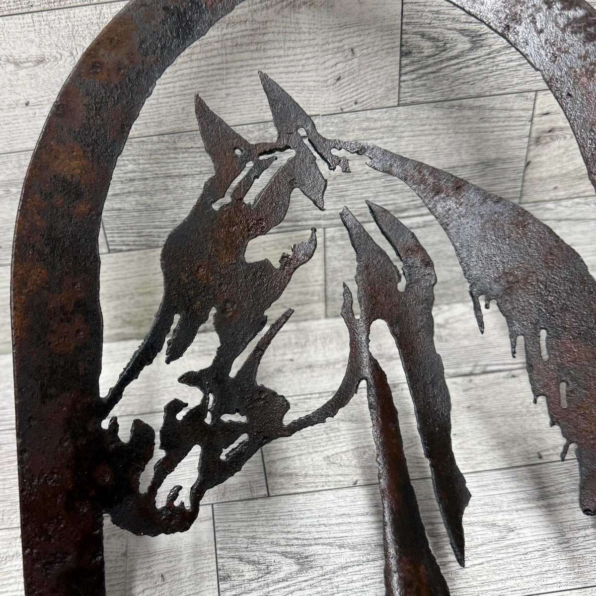 Rusty Shovel Horse Garden Art: Repurposed Metal Decor