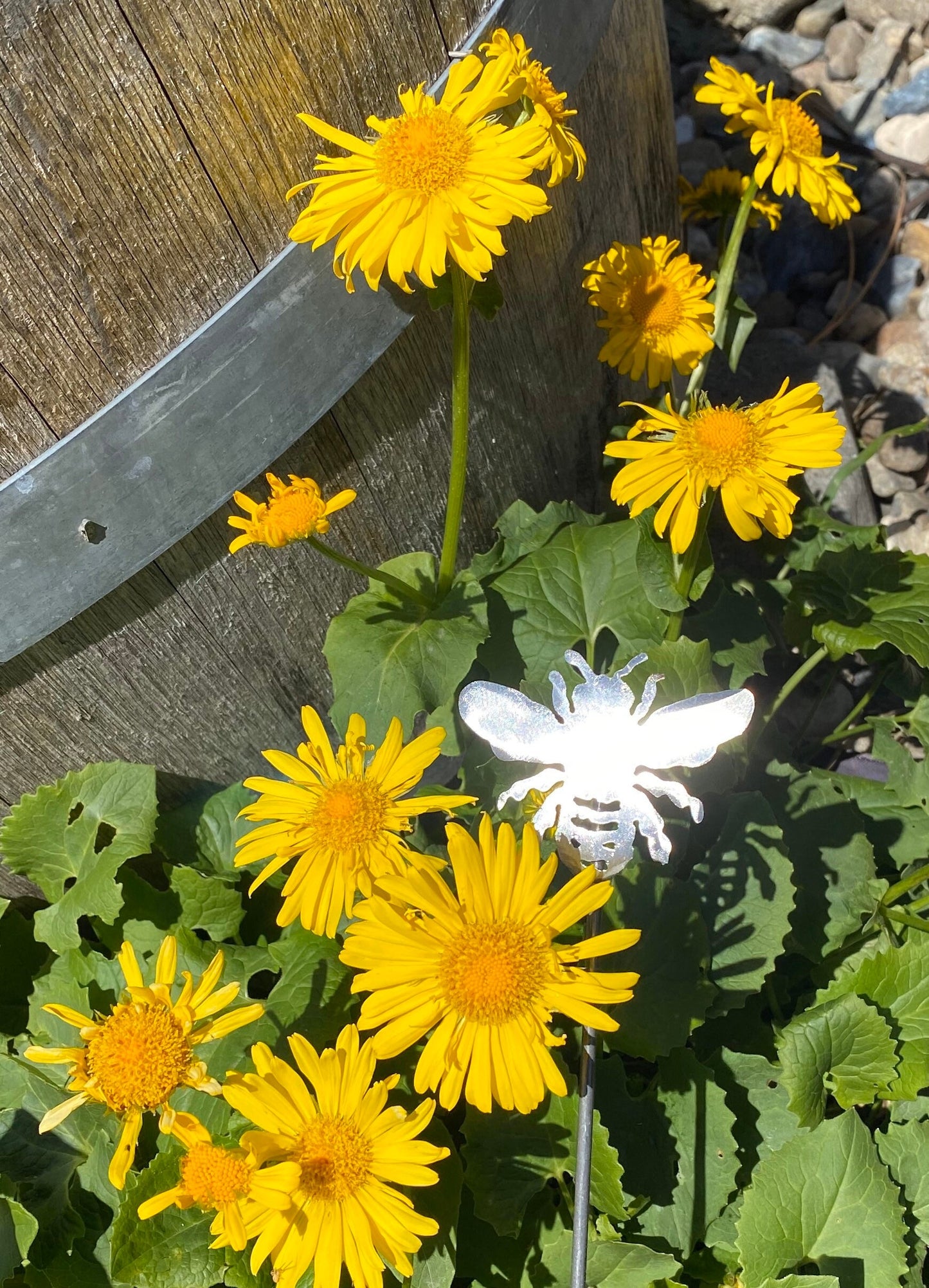 Metal Bee Garden Stake, Bee Lover Gift, Flower Bed Decor
