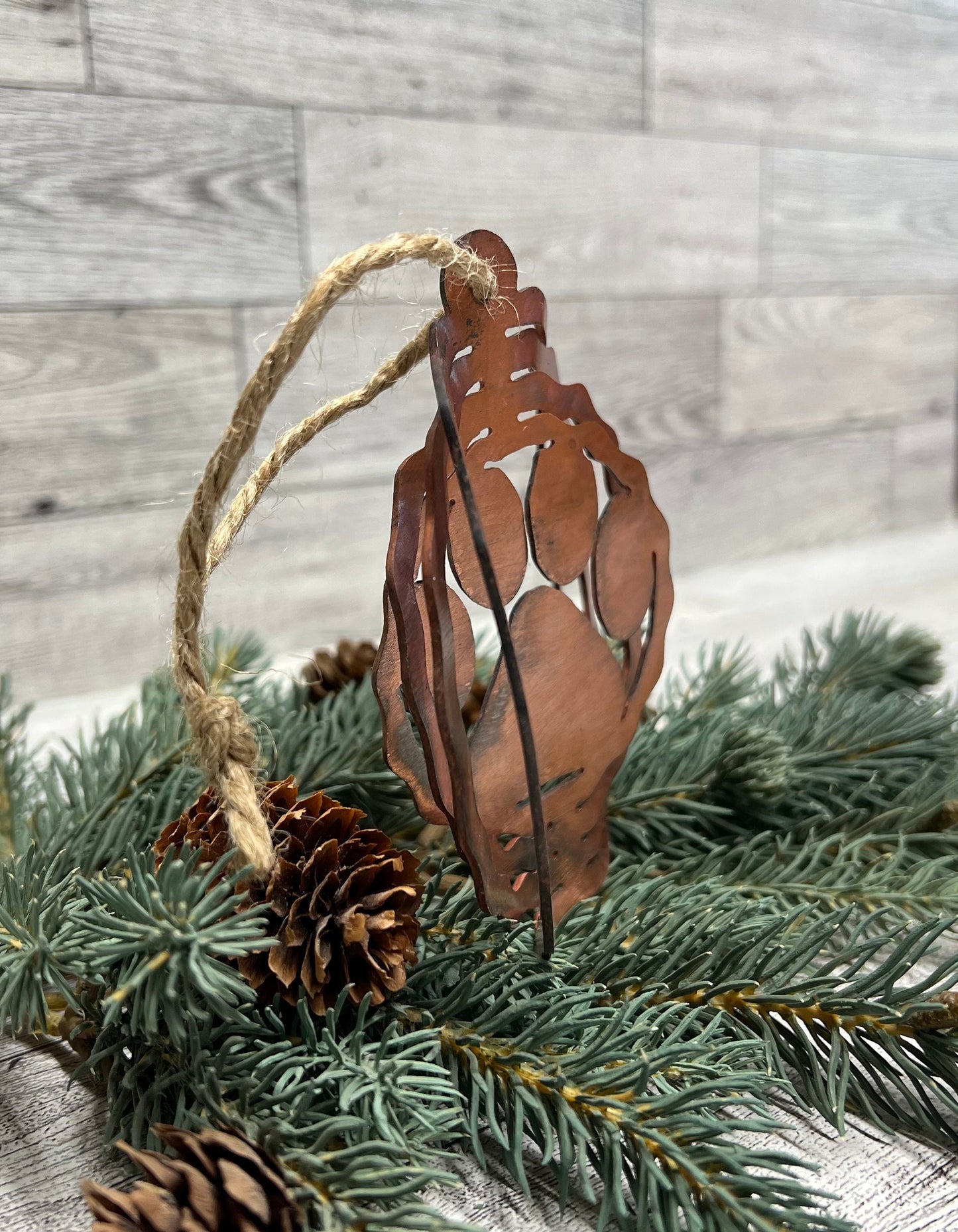 Rustic Copper Patina Metal 3-D Paw Print Ornament: Cabin Decor