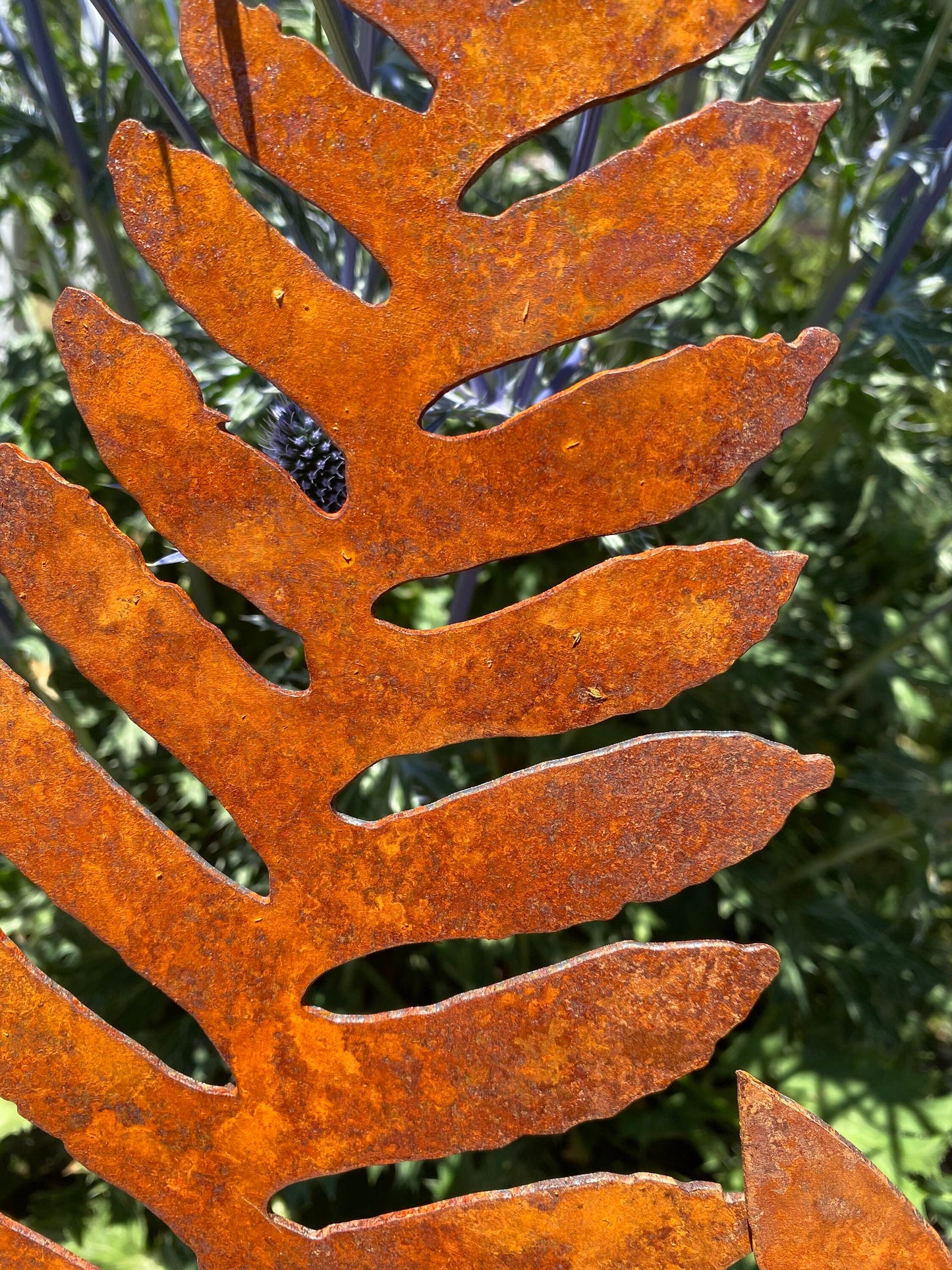 Large Rusty Metal Fern Garden Stakes: Natural Rust Finish