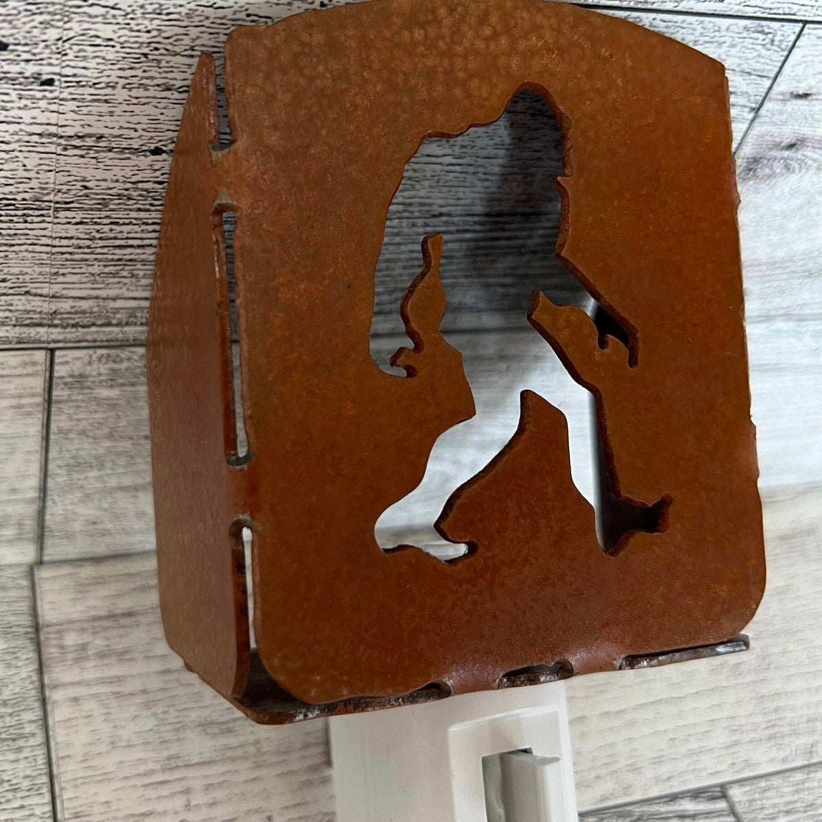 Metal Bigfoot Nightlight: Rustic Cabin Lodge Decor