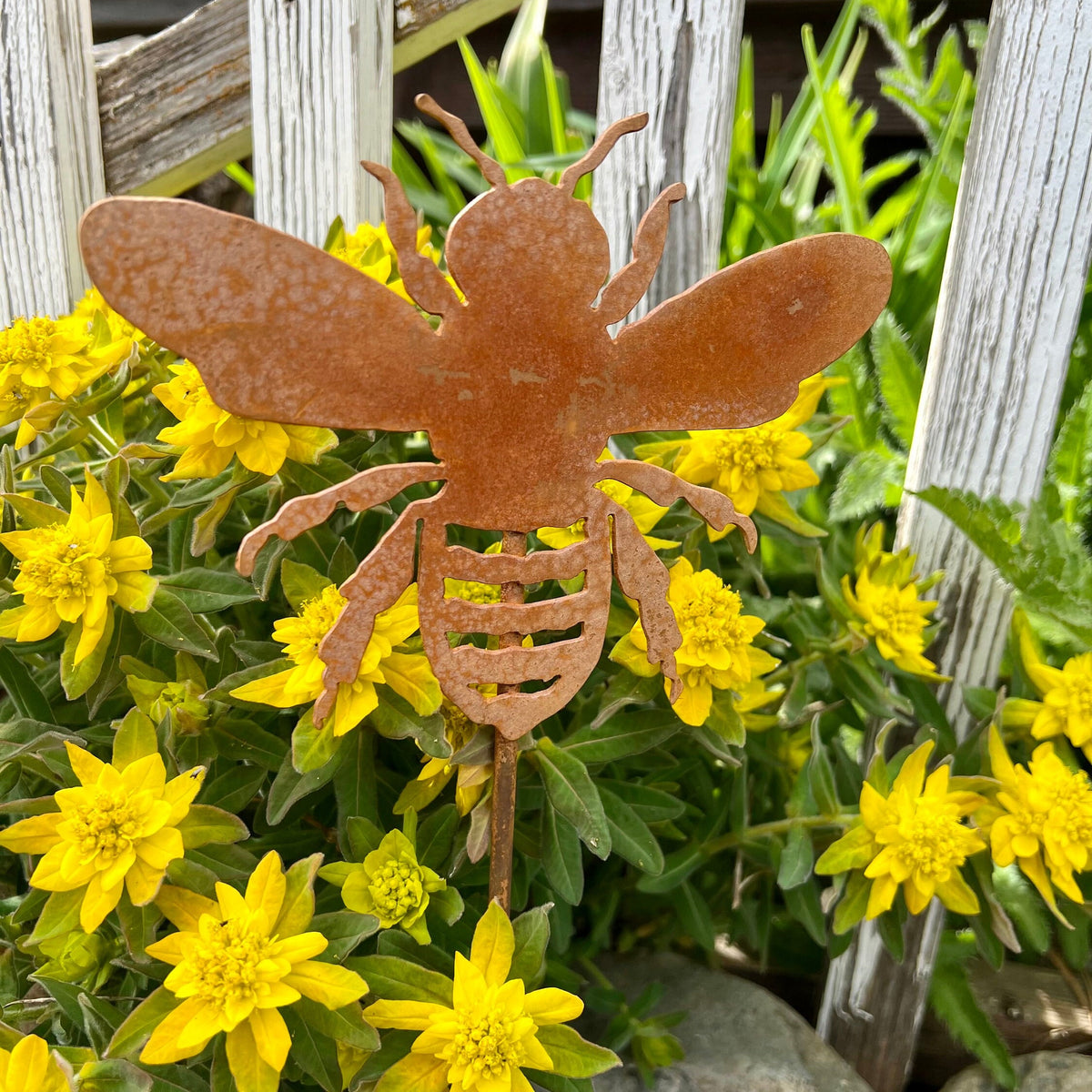 Rusty Steel Bee or Dragonfly Garden Stake - Natural Rust Finish