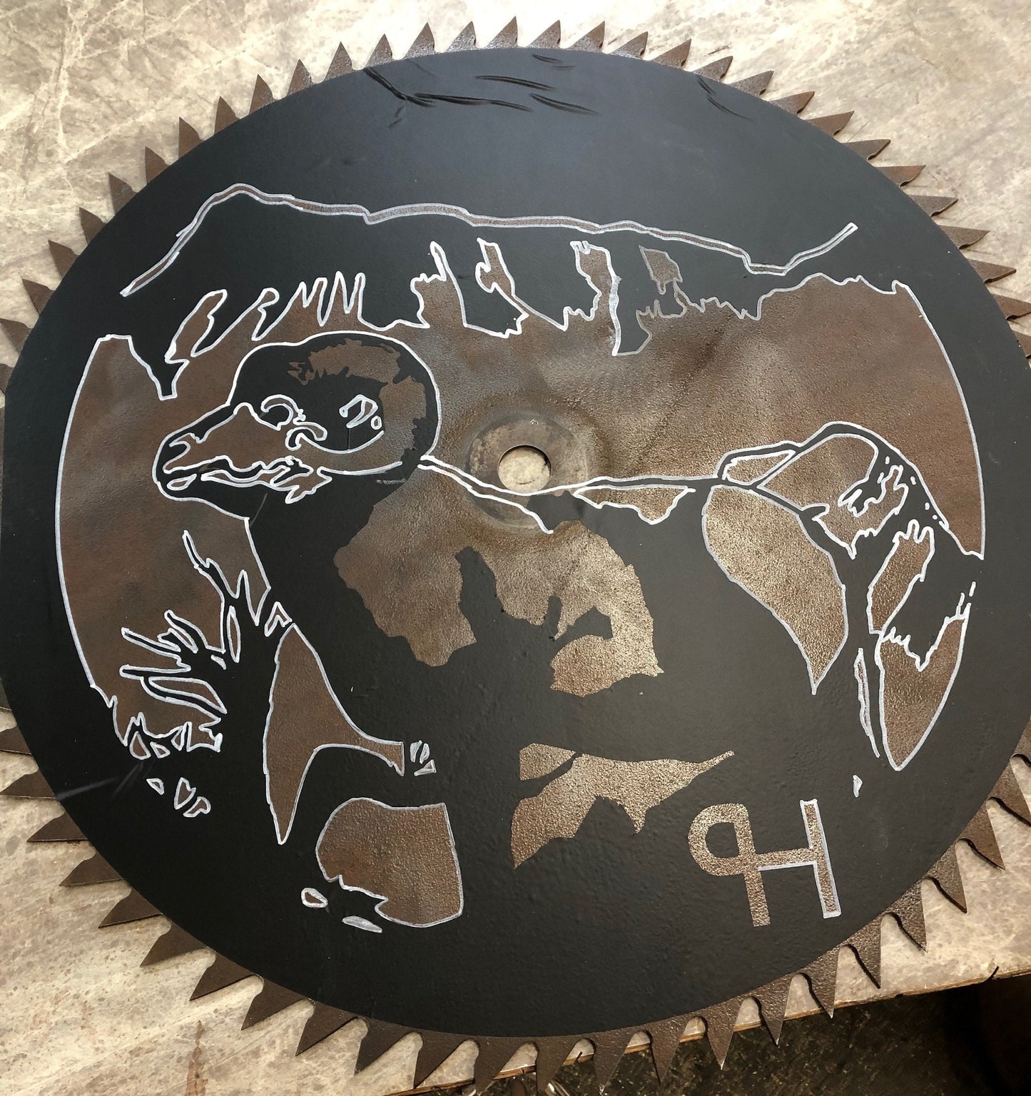 Reclaimed Saw Blade Art: Rustic Cabin Decor Welcome Sign