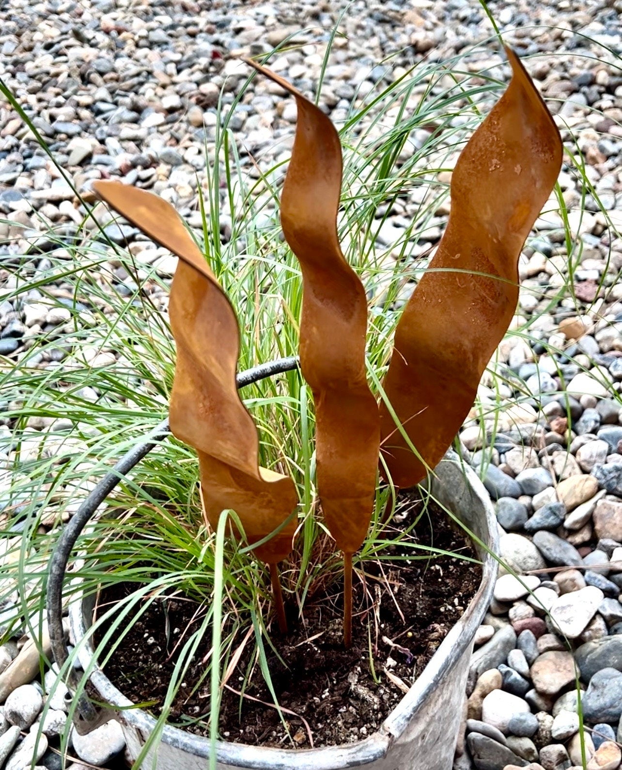 Wavy Rusty Garden Stakes: Rustic Metal Garden Art