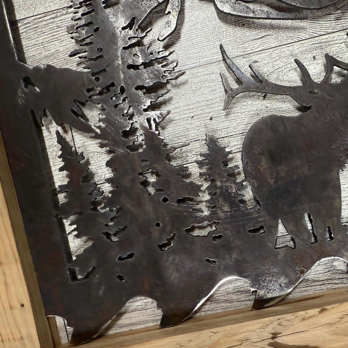Elk & Mountain Scene Saw Blade Art: Rustic Lodge Cabin Decor